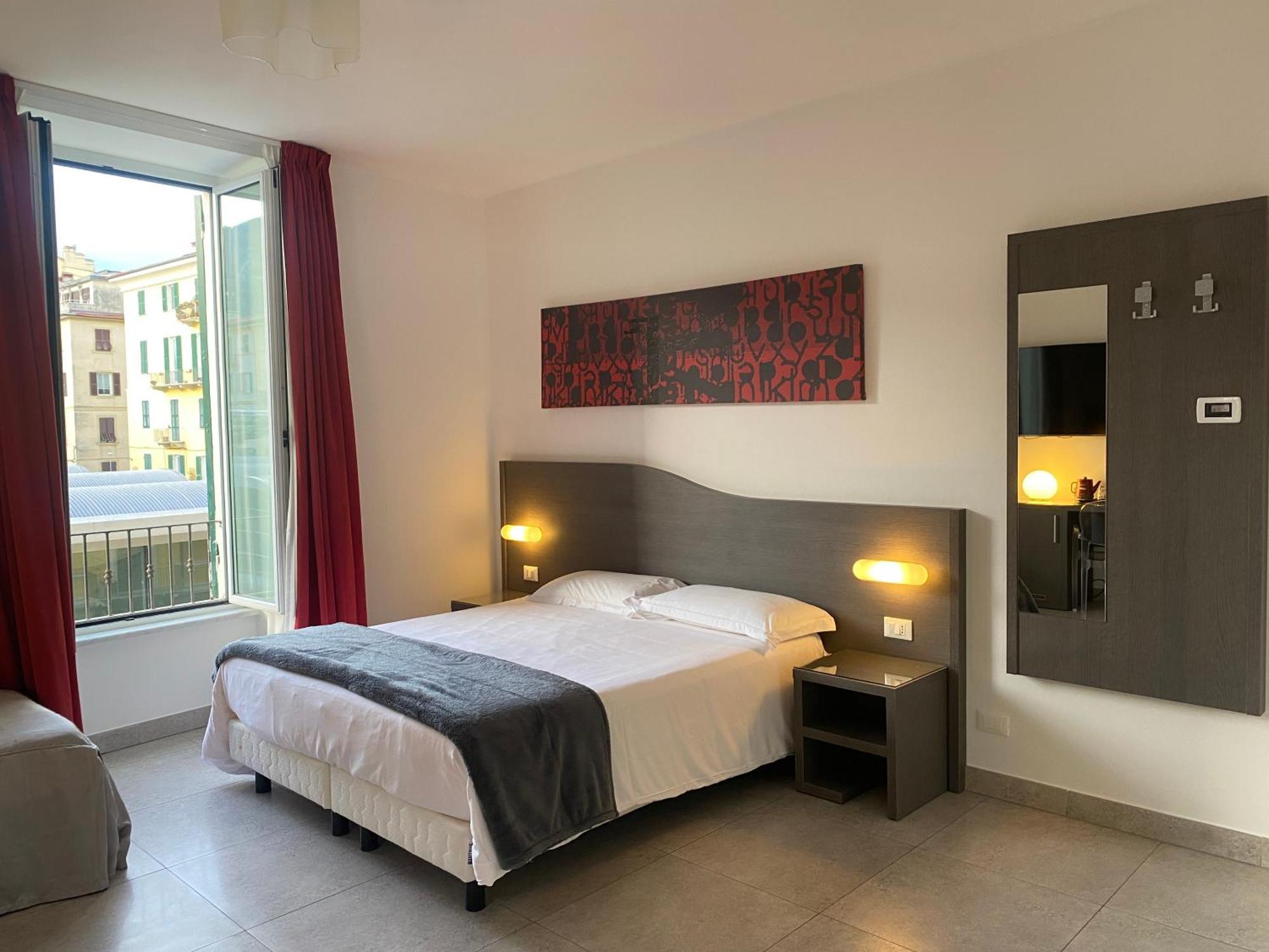 54 Rosselli Rooms La Spezia Exteriér fotografie