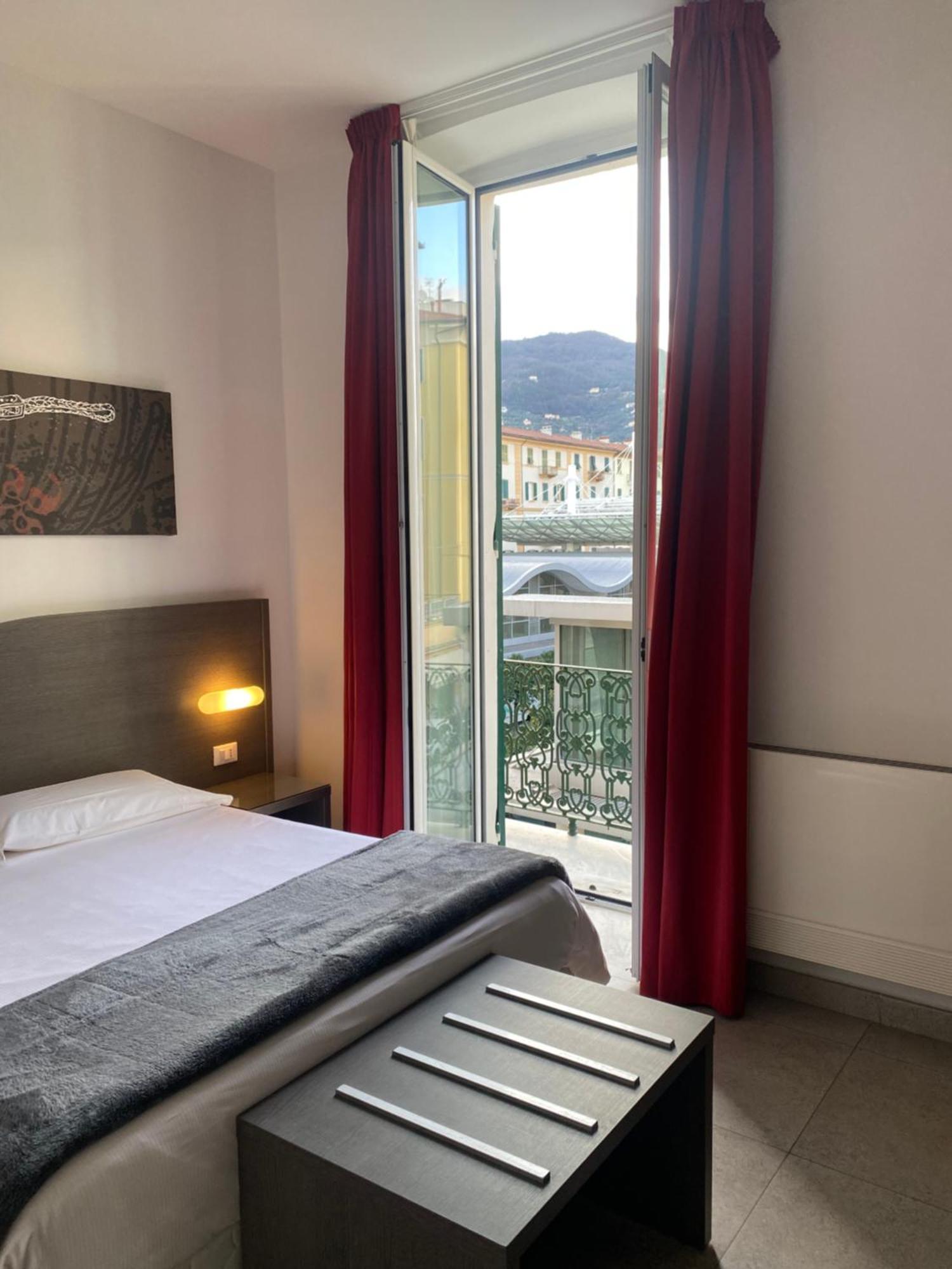 54 Rosselli Rooms La Spezia Exteriér fotografie