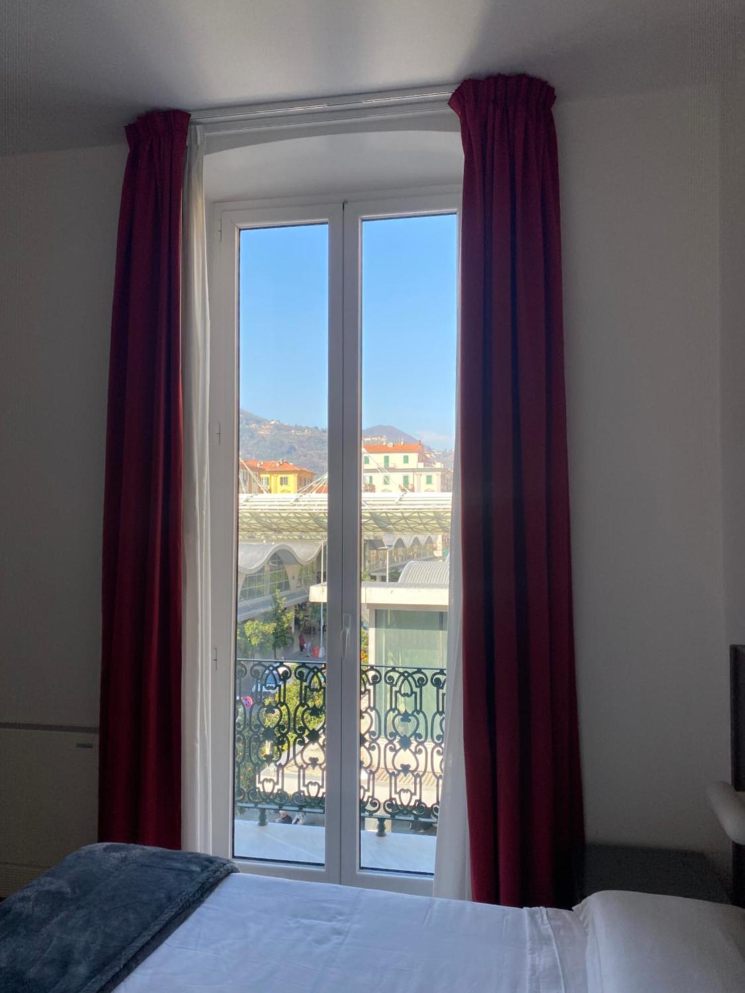 54 Rosselli Rooms La Spezia Exteriér fotografie