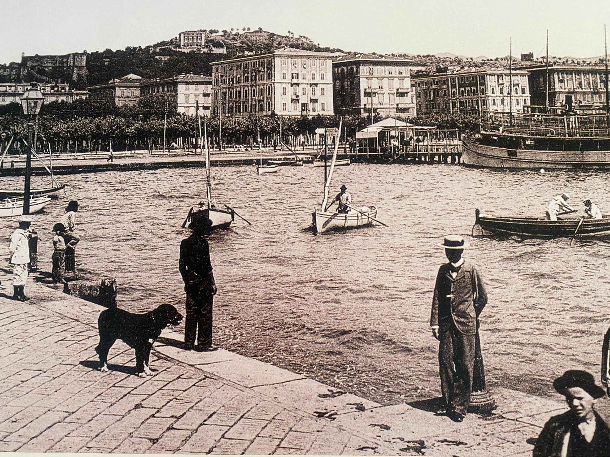 54 Rosselli Rooms La Spezia Exteriér fotografie
